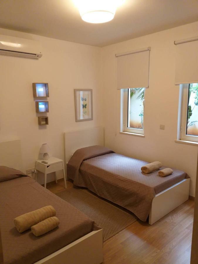 Horizon Luxury Apartment オロクリニ エクステリア 写真