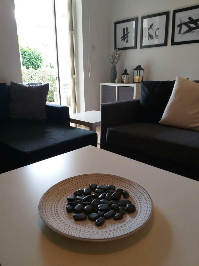 Horizon Luxury Apartment オロクリニ エクステリア 写真